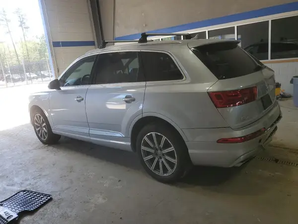 WA1LAAF79KD000539 2019 AUDI Q7 - Image 2