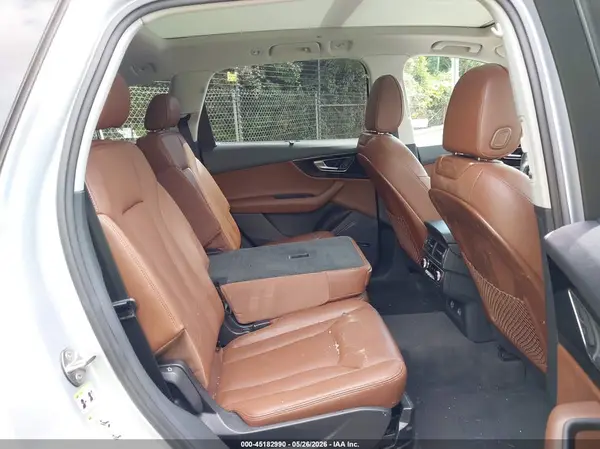 WA1LAAF79KD010374 2019 AUDI Q7 - Image 8
