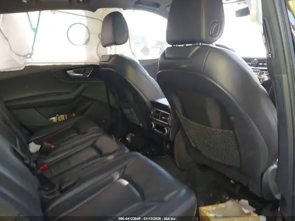 WA1LAAF79KD012075 2019 AUDI Q7 - Image 8