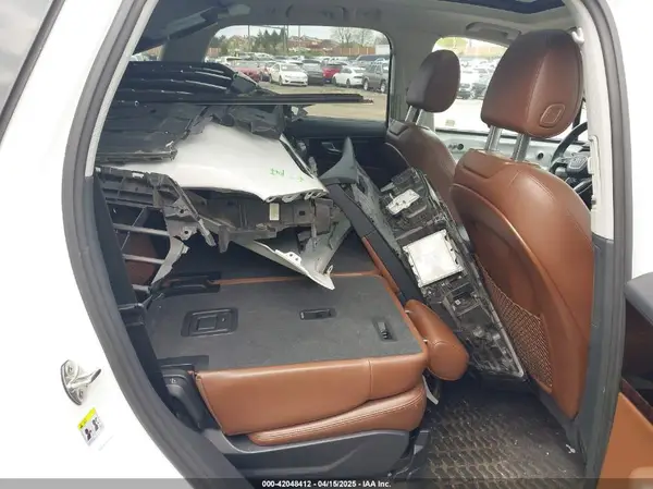 WA1LAAF79KD021391 2019 AUDI Q7 - Image 8