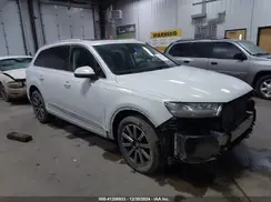 WA1LAAF79KD034285 2019 AUDI Q7