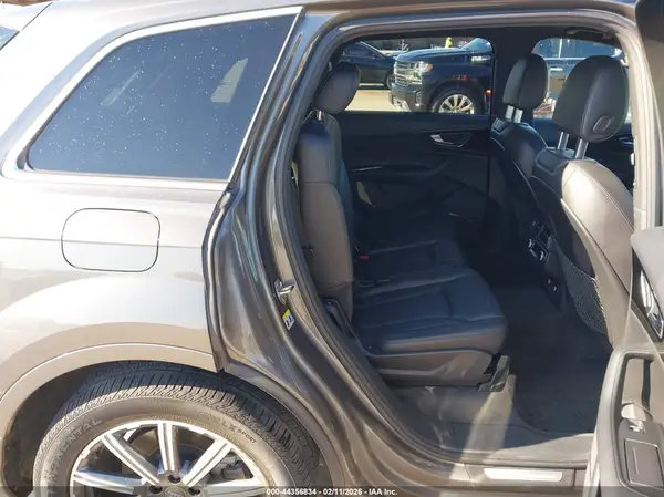 WA1LAAF79KD042130 2019 AUDI Q7 - Image 8