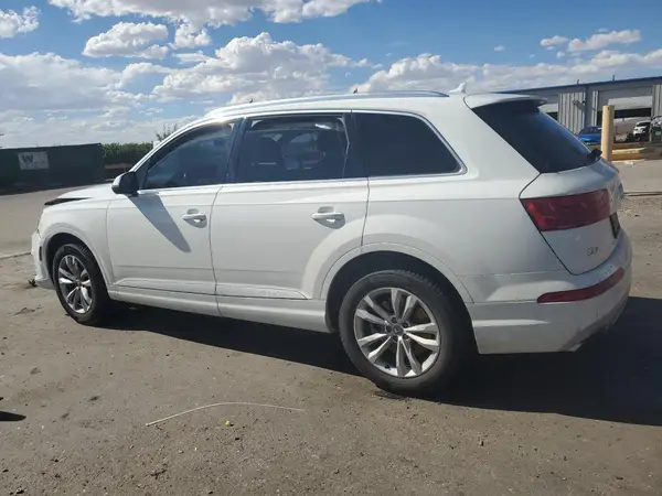 WA1LAAF79KD044427 2019 AUDI Q7 - Image 2