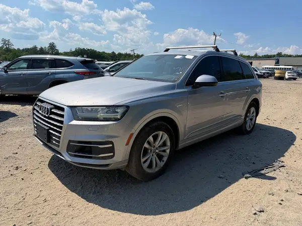 WA1LAAF7AJD004268 2018 AUDI Q7 - Image 2