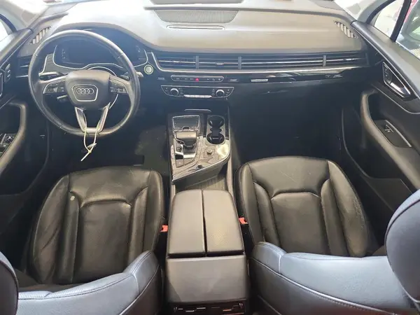 WA1LAAF7XHD002079 2017 AUDI Q7 - Image 8