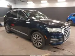 WA1LAAF7XHD009517 2017 AUDI Q7