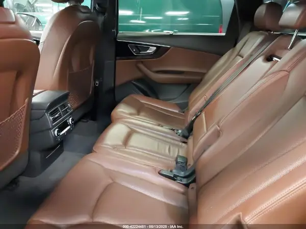 WA1LAAF7XHD009517 2017 AUDI Q7 - Image 8
