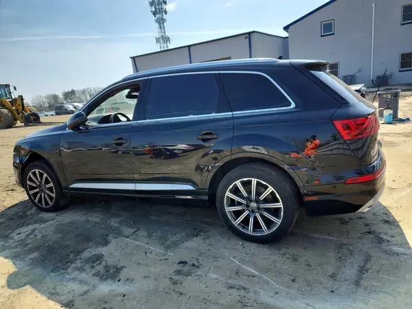WA1LAAF7XHD014832 2017 AUDI Q7 - Image 2