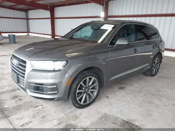 WA1LAAF7XHD016242 2017 AUDI Q7 - Image 2