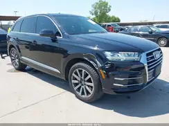 WA1LAAF7XHD017469 2017 AUDI Q7