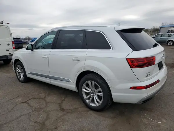 WA1LAAF7XHD025815 2017 AUDI Q7 - Image 2