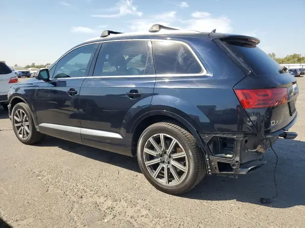 WA1LAAF7XHD028827 2017 AUDI Q7 - Image 2