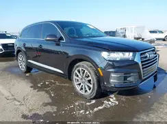WA1LAAF7XHD030920 2017 AUDI Q7
