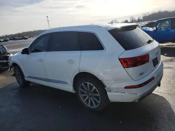 WA1LAAF7XHD032103 2017 AUDI Q7 - Image 2