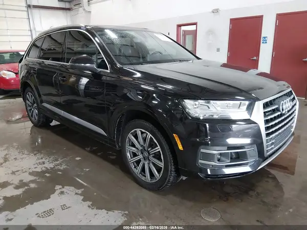 WA1LAAF7XHD032523 2017 AUDI Q7 - Image 1