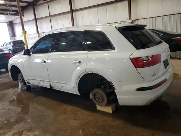 WA1LAAF7XHD037947 2017 AUDI Q7 - Image 2