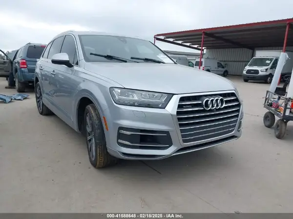 WA1LAAF7XHD055557 2017 AUDI Q7 - Image 1
