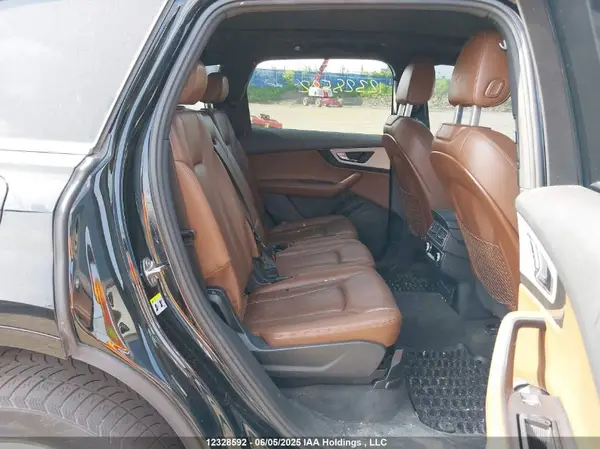 WA1LAAF7XHD059267 2017 AUDI Q7 - Image 8