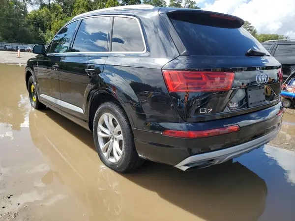 WA1LAAF7XJD004159 2018 AUDI Q7 - Image 2