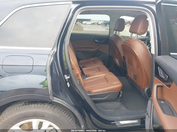 WA1LAAF7XJD004176 2018 AUDI Q7 - Image 8