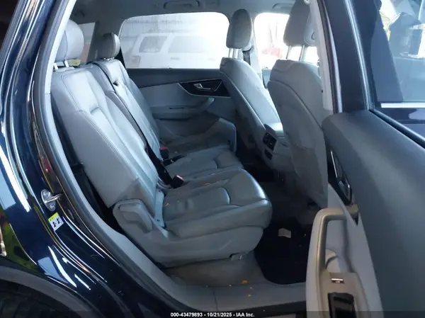 WA1LAAF7XJD007692 2018 AUDI Q7 - Image 8