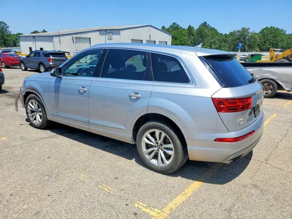 WA1LAAF7XJD009085 2018 AUDI Q7 - Image 2