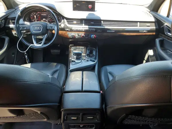 WA1LAAF7XJD009085 2018 AUDI Q7 - Image 8