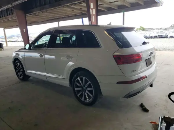 WA1LAAF7XJD012990 2018 AUDI Q7 - Image 2