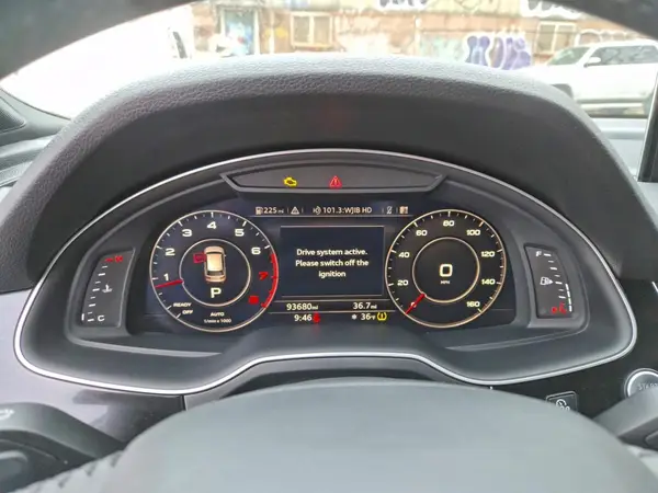 WA1LAAF7XJD016473 2018 AUDI Q7 - Image 8