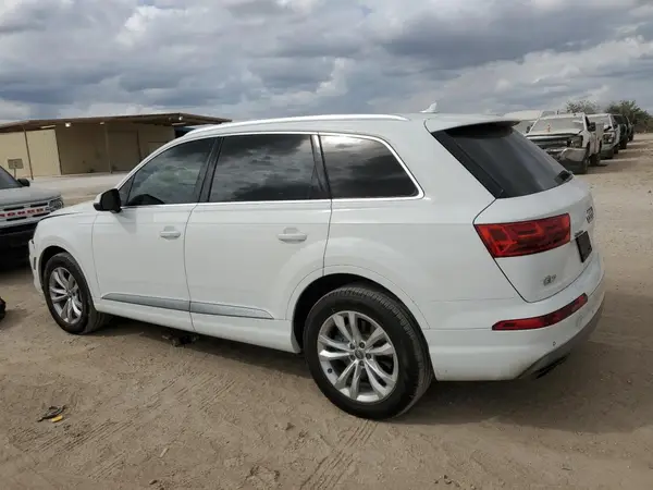 WA1LAAF7XJD016733 2018 AUDI Q7 - Image 2