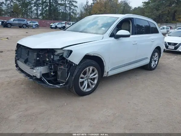 WA1LAAF7XJD018367 2018 AUDI Q7 - Image 2