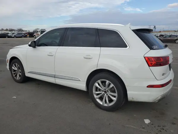 WA1LAAF7XJD021642 2018 AUDI Q7 - Image 2
