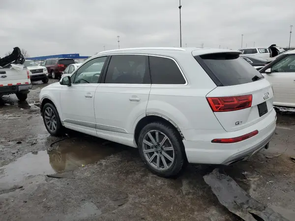 WA1LAAF7XJD023973 2018 AUDI Q7 - Image 2