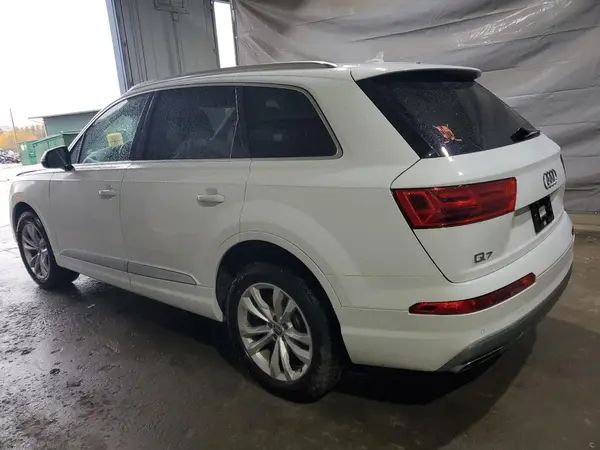 WA1LAAF7XJD026226 2018 AUDI Q7 - Image 2