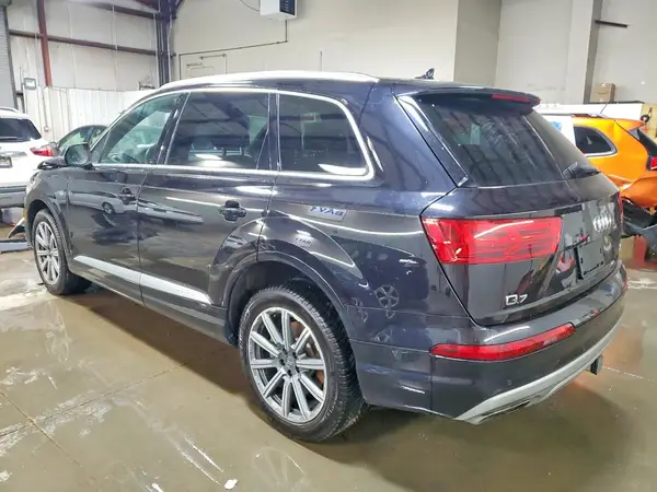 WA1LAAF7XJD028834 2018 AUDI Q7 - Image 2