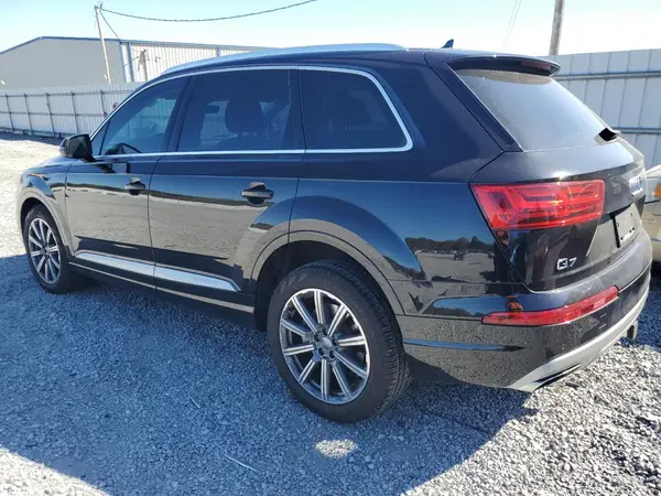 WA1LAAF7XJD031913 2018 AUDI Q7 - Image 2