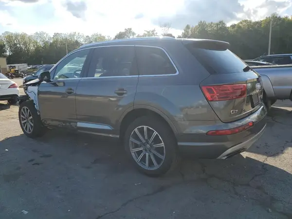 WA1LAAF7XJD033399 2018 AUDI Q7 - Image 2