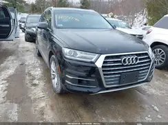 WA1LAAF7XJD038585 2018 AUDI Q7