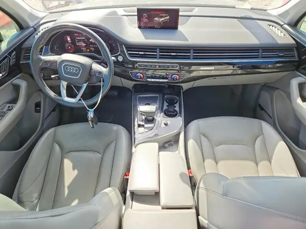 WA1LAAF7XJD052616 2018 AUDI Q7 - Image 8