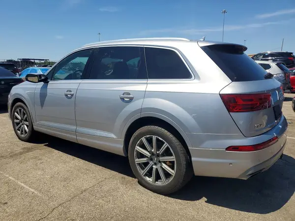 WA1LAAF7XKD001053 2019 AUDI Q7 - Image 2