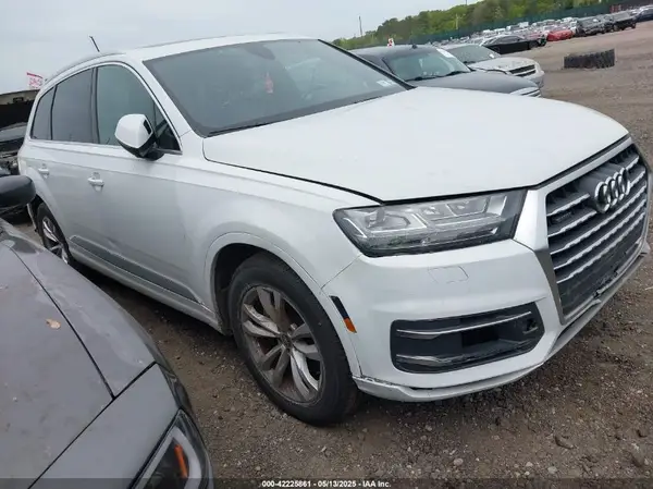 WA1LAAF7XKD006382 2019 AUDI Q7 - Image 1