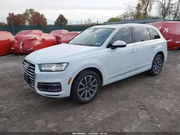 WA1LAAF7XKD011422 2019 AUDI Q7 - Image 2