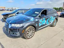 WA1LAAF7XKD011758 2019 AUDI Q7