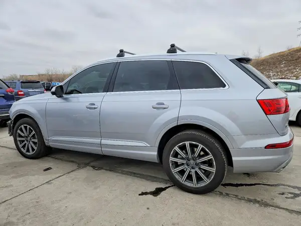 WA1LAAF7XKD012618 2019 AUDI Q7 - Image 2