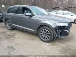 WA1LAAF7XKD020928 2019 AUDI Q7