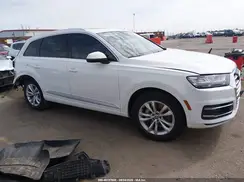 WA1LAAF7XKD046218 2019 AUDI Q7
