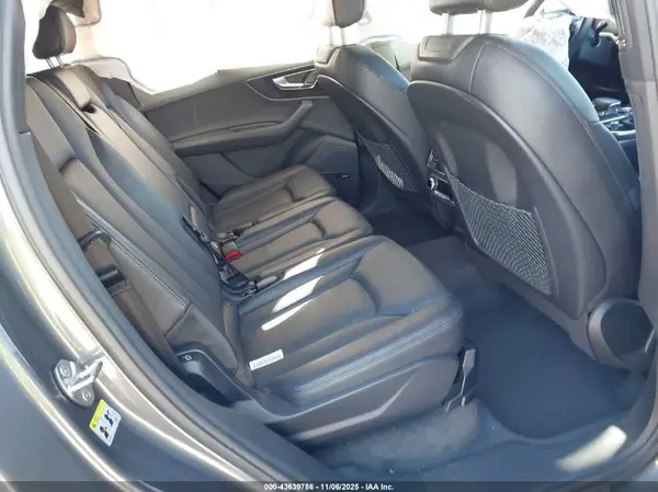 WA1LAAF7XKD048597 2019 AUDI Q7 - Image 8