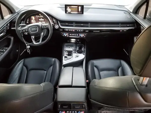 WA1LAAF7XKD049409 2019 AUDI Q7 - Image 8