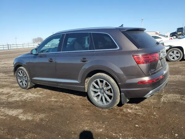 WA1LABF70HD009550 2017 AUDI Q7 - Image 2