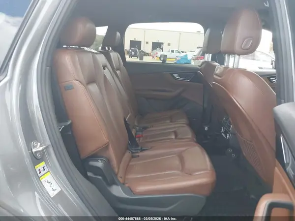 WA1LABF71HD009721 2017 AUDI Q7 - Image 8